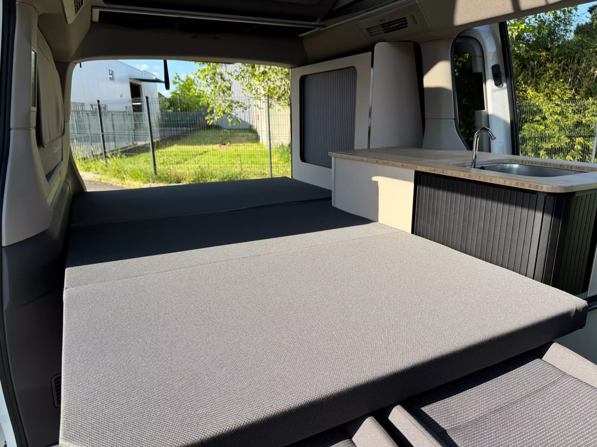 Couchage 2 personnes california beach ocean coast